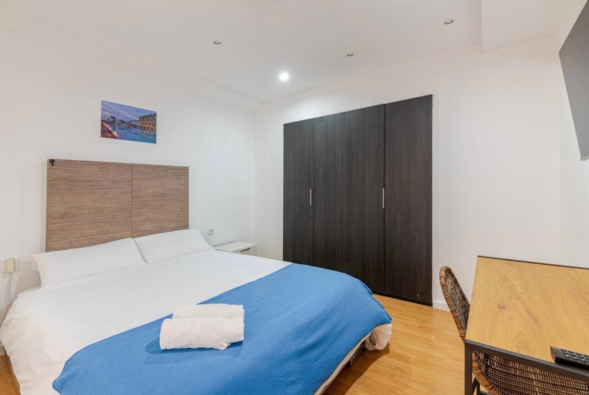 Harmony Stay Rooms บาเลนเซีย ภายนอก รูปภาพ