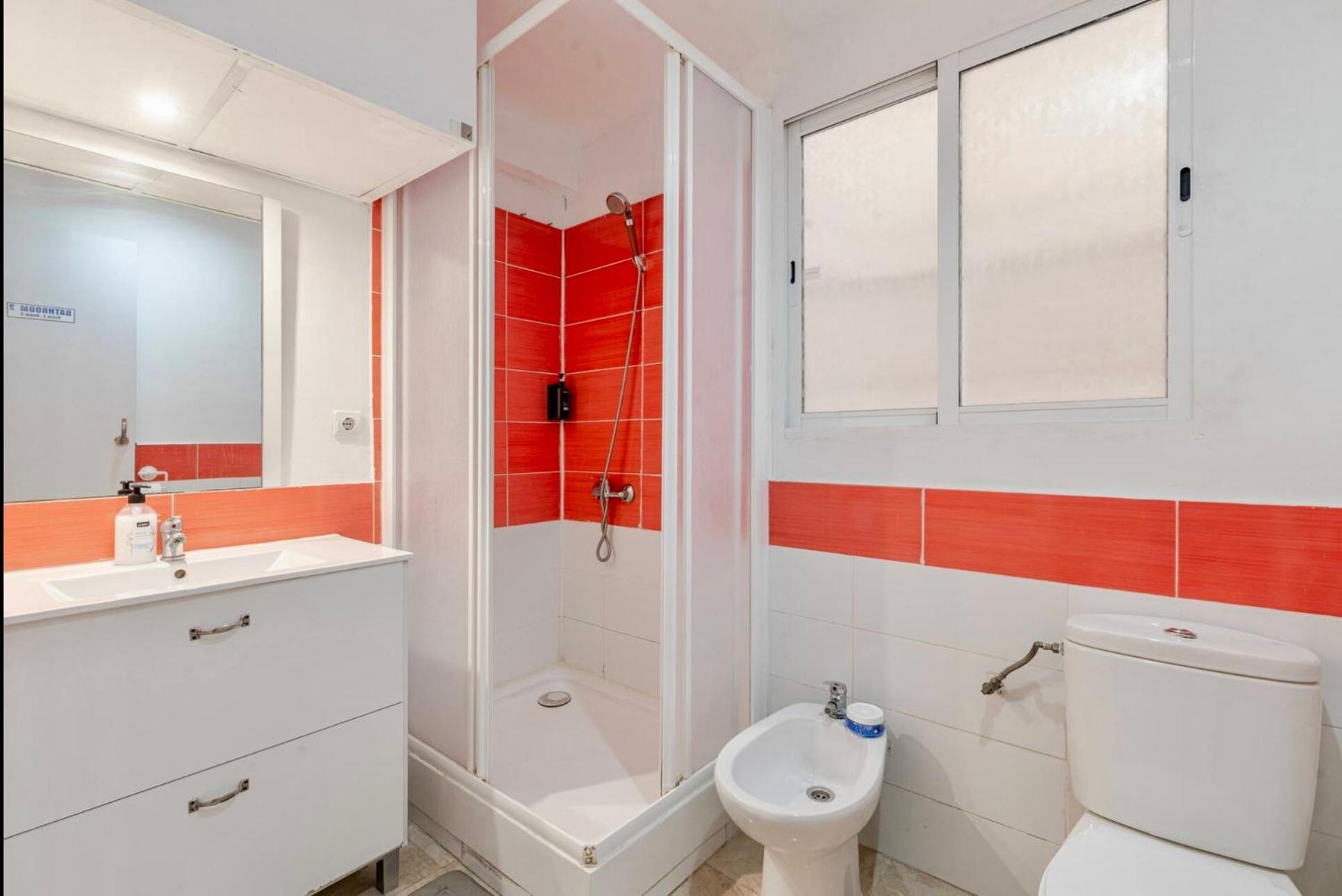Harmony Stay Rooms บาเลนเซีย ภายนอก รูปภาพ